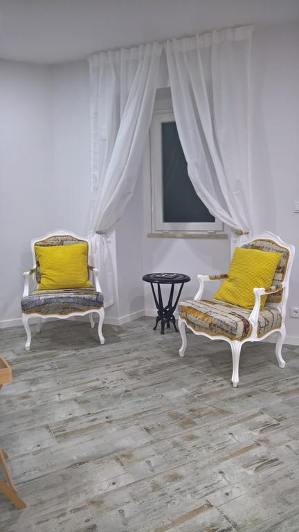 Casa Janelas Da Fonte Novaセトゥーバル エクステリア 写真